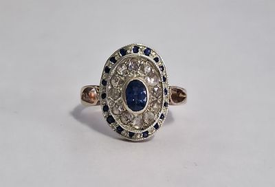 Anello stile Deco' in oro e pietre - Anello stile Deco' in oro e pietre Elegante anello stile 