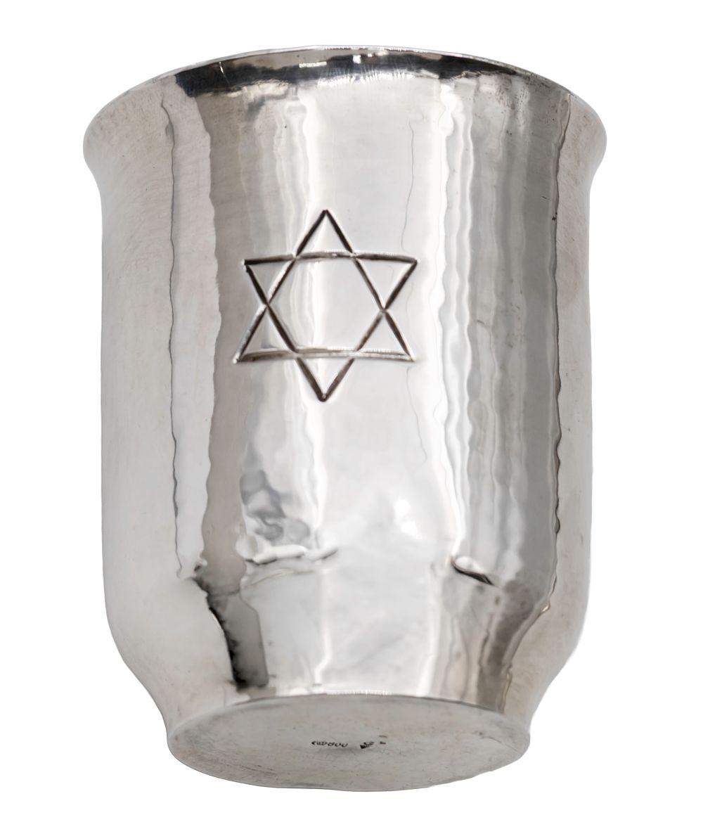 David Heinz Gumbel Silver Kiddush Cup Beaker, Germany, 1920-1930. David Heinz Gumbel 