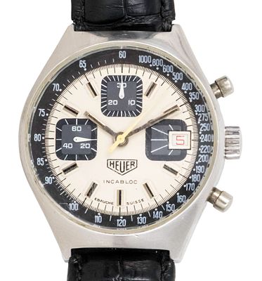 שעון יד Heuer Chronograph. 
מנגנון מכני, Valjoux 7765, מצב עבודה. 
פלדת אל חלד. 
