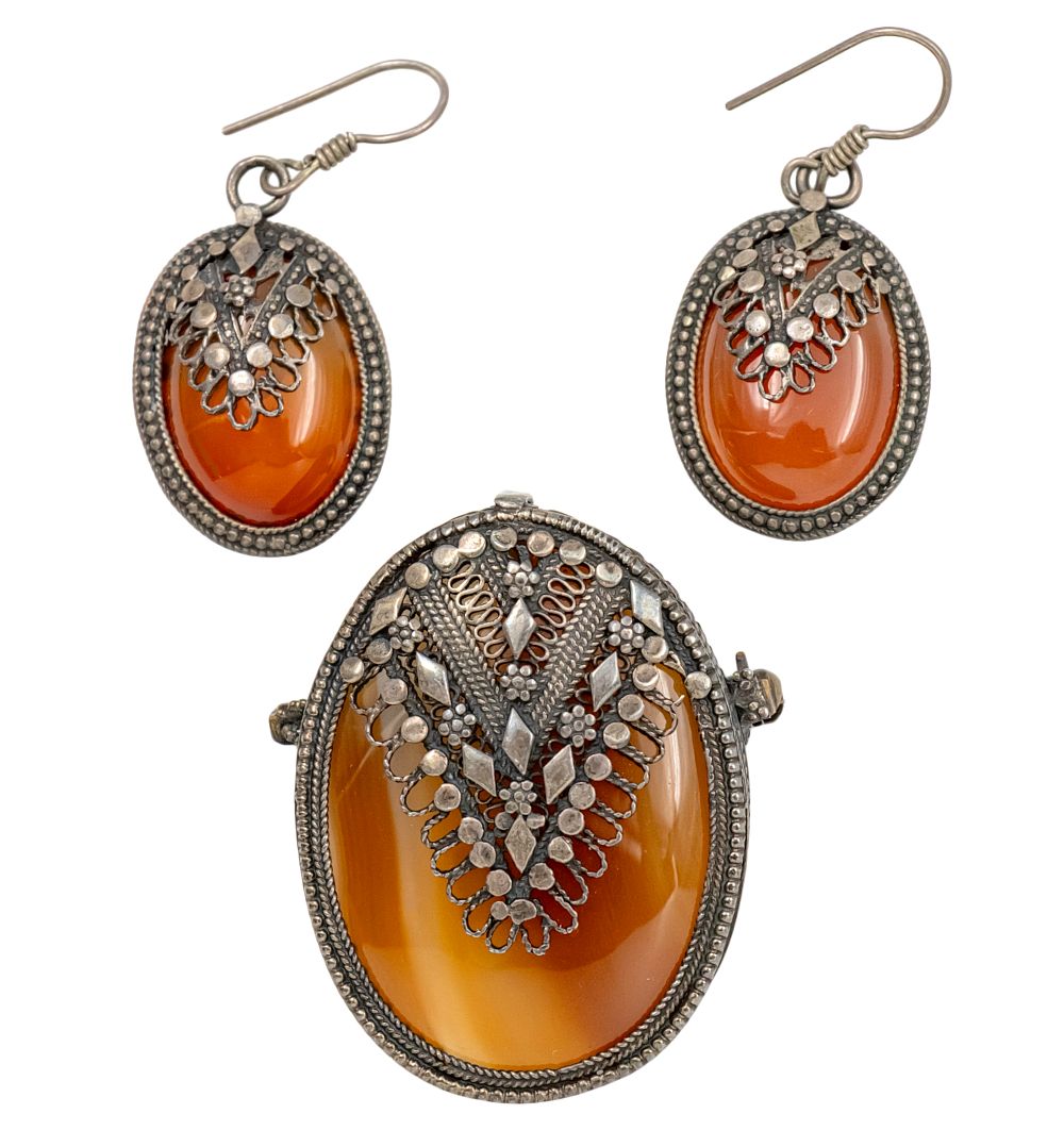 Moshe Ben David for Maskit Sterling Silver Filigree Pair of Earrings and a Pendant Brooch. 
