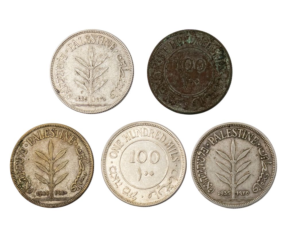 Lot of 5 British Mandate in Palestine 100 Mil Coins. 
Including: 
1 Coin 100 Mil 1940. 
3 Coins 