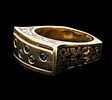 14k Yellow Gold Sapphire and Enamel Ring. 
Five Sapphires, foliage pattern to the all sides Изображение - 2