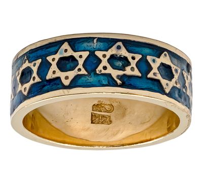 טבעת מגני דוד זהב צהוב 14 קראט ואמייל. טבעת מגן דוד זהב צהוב 14 קראט ואמייל. 
עיטור מגני דוד על 