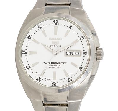 Seiko 5 Sports Wristwatch. 
Automatic movement, working condition.
Day and date. 
Original 