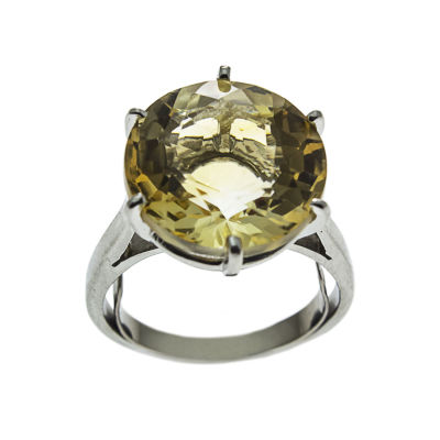 טבעת פלטינה וסיטרין. 
משובץ סיטרין (קוטר: 14מ"מ). 
חתום (צרפתי). 
מידה: 6. 
8.30 