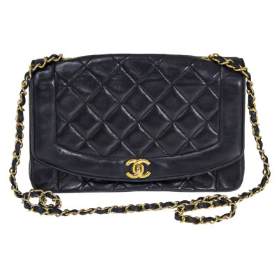 Chanel Diana Shoulder Bag. 
Carrying chain. 
Height: 16cm. 
Length: 25cm. 
Very good 