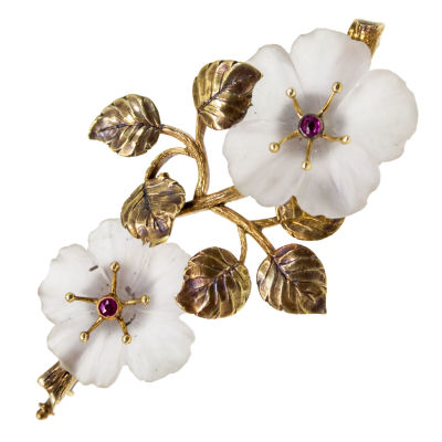 Stunning, 14k Yellow Golds Brooch, Art Deco, Austria, 1930s. 
With two hand carved flower shape 