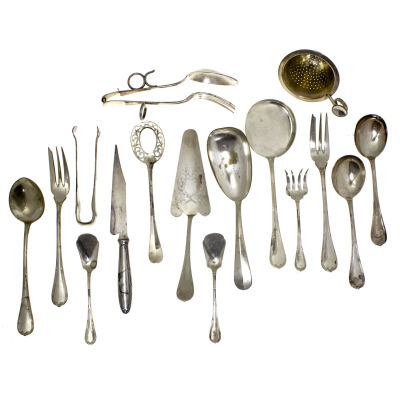 Christofle 16 Flatware Serving pieces, Paris, France, Late 19th - Early 20th Century. 
Silver 