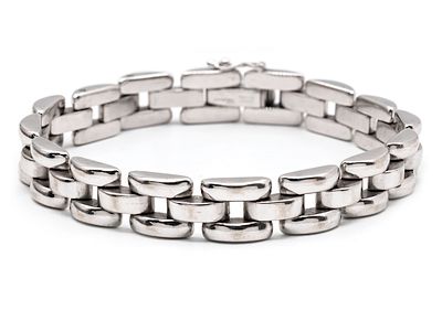 Chopard 18k White Gold Bracelet.
Marked.
Safety clasp.
Length: 19.5cm.
Width:
