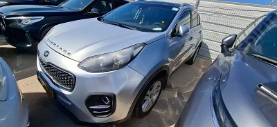 קיה ספורטאז מודל 2018. 130,338 ק"מ, יד שלישית. תיבת הילוכים: אוטומטי
צבע: כסוף, מנוע: בנזין 