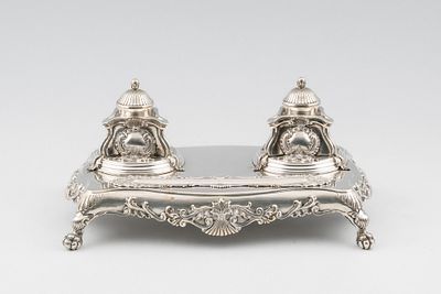 Tinteiro em prata portuguesa, s&eacute;c. XIX/XX, 833 mil&eacute;simos, Peso total aprox.: 1901 g. ENG 