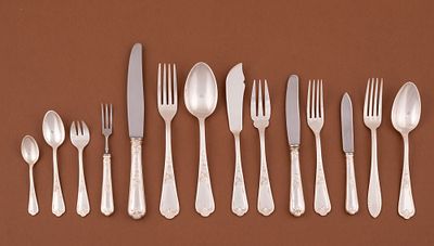 Faqueiro em metal prateado franc&ecirc;s, ERCUIS. ENG French silver-plated cutlery set, ERCUIS 
