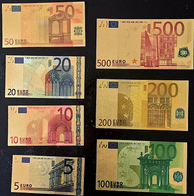 סט שטרות יורו - רפליקה מצופה זהב 24 קראט. מצב חדש יפיפה.