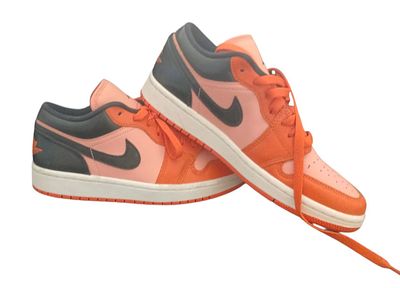 נעלי AIR NIKE אייר נייק חדשות נדירות מאוד במידה 38.5.