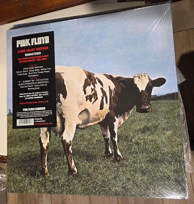 פינק פלויד - Atom heart mother. תקליט חדש סגור (לא היה בשימוש MINT) 180 גרם. נקנה בחו"ל. במצב 