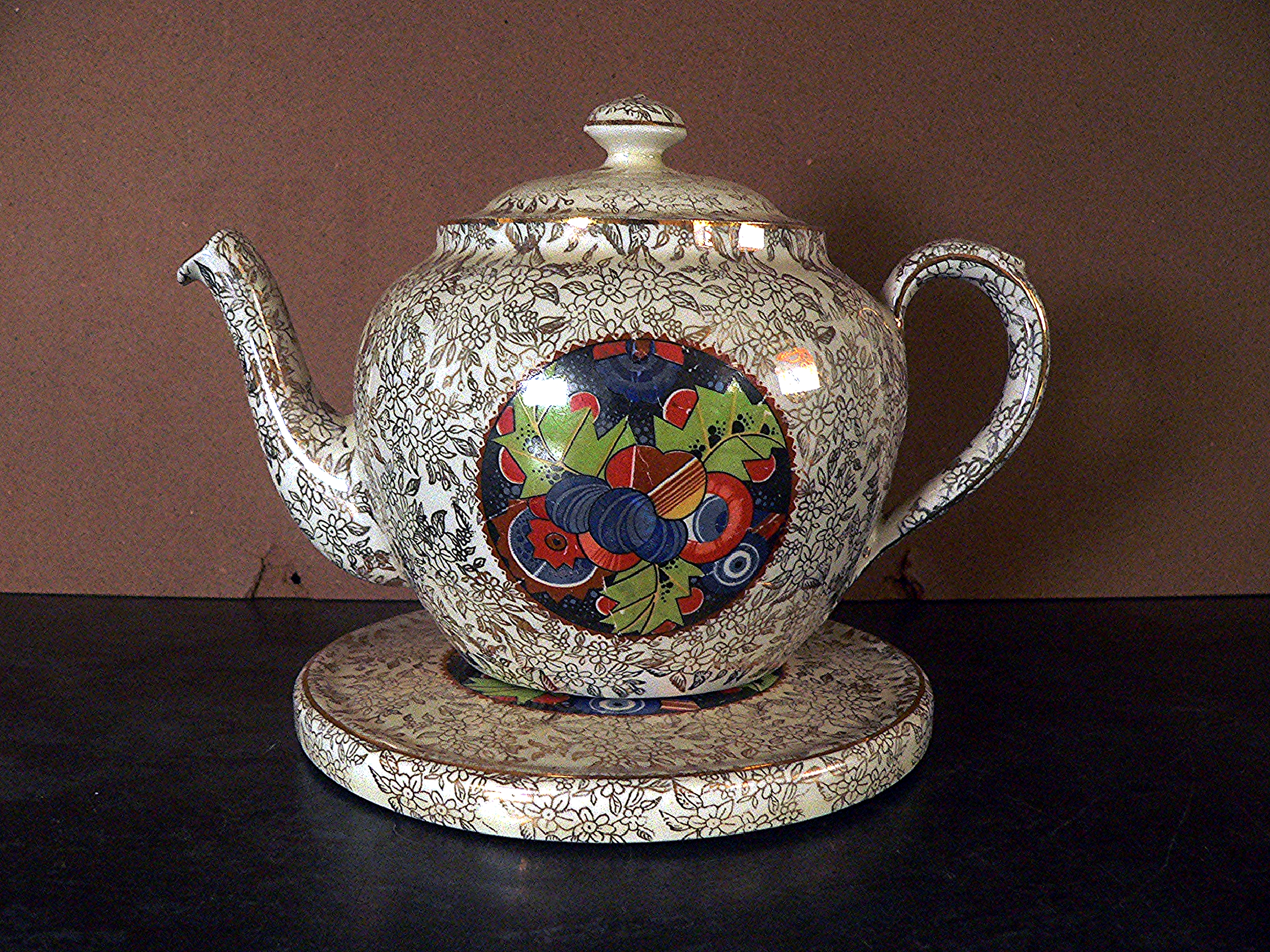 Vintage Lawleys of Regent Street Tea Pot and Stand Rest - Chintz pattern