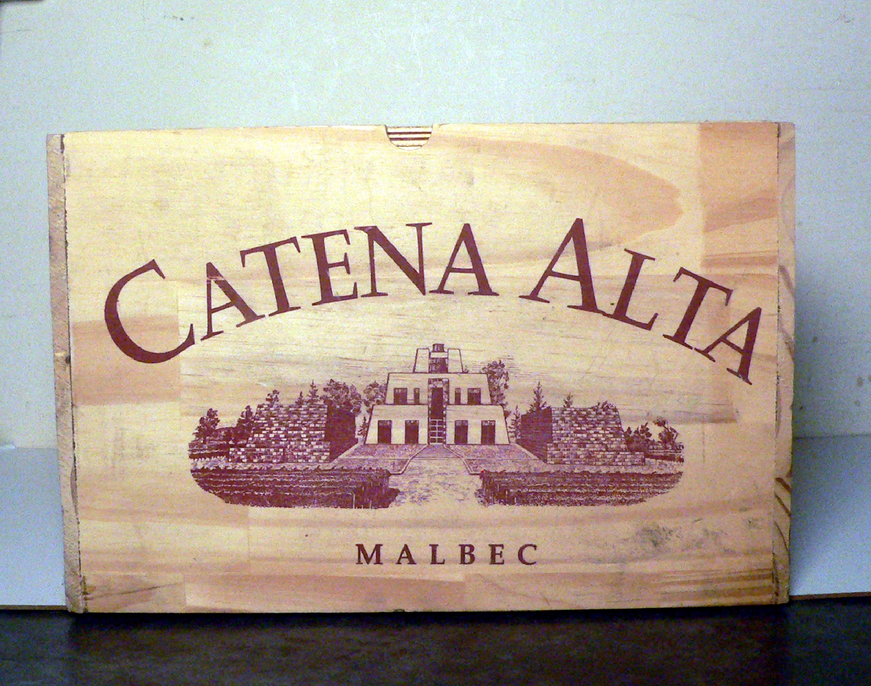 Good Sized Wooden Lidded Catena Alta Wine Crate Box - 14" x 12" x 8"