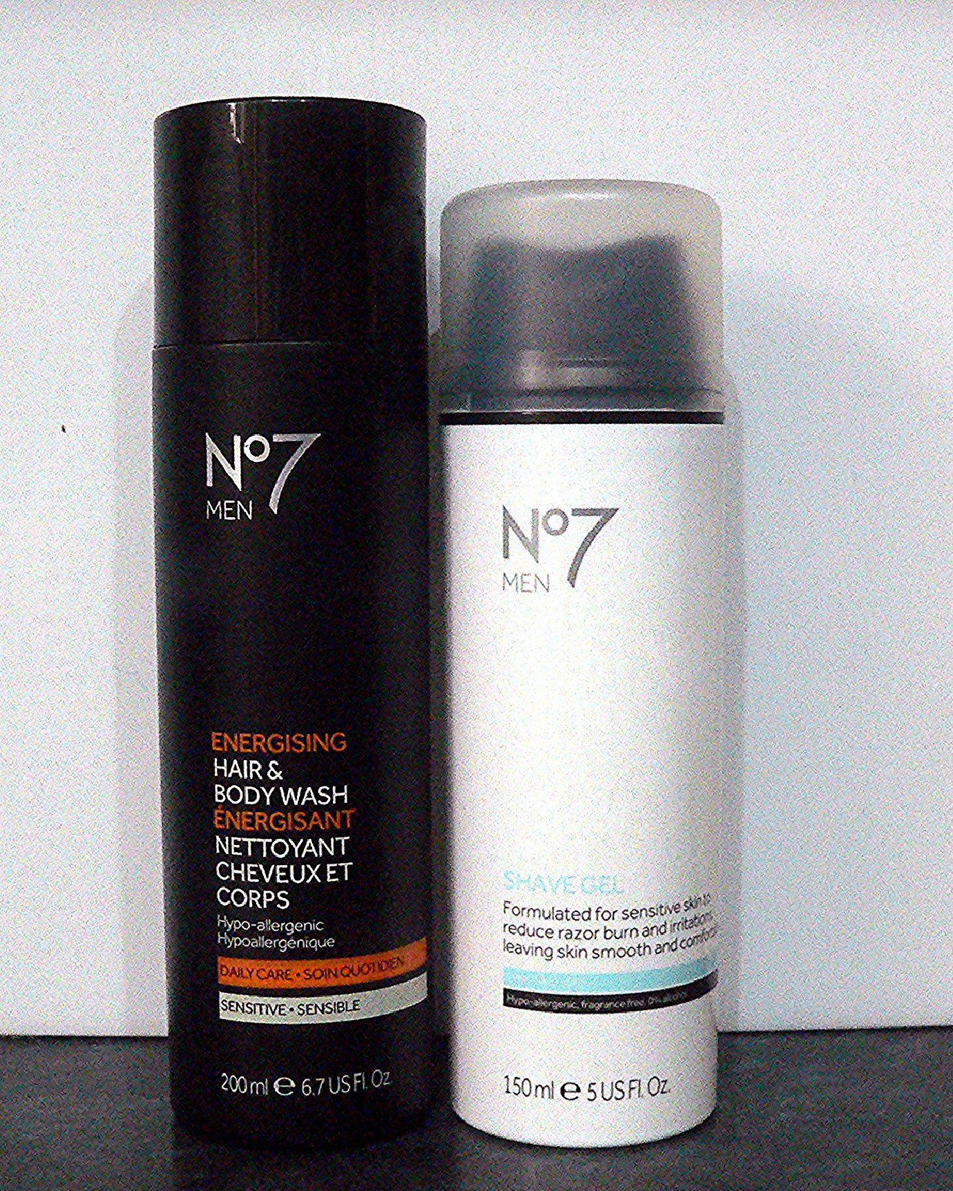 Boots No.7 Men's Duo - Hair & Body wash and Shave gel.