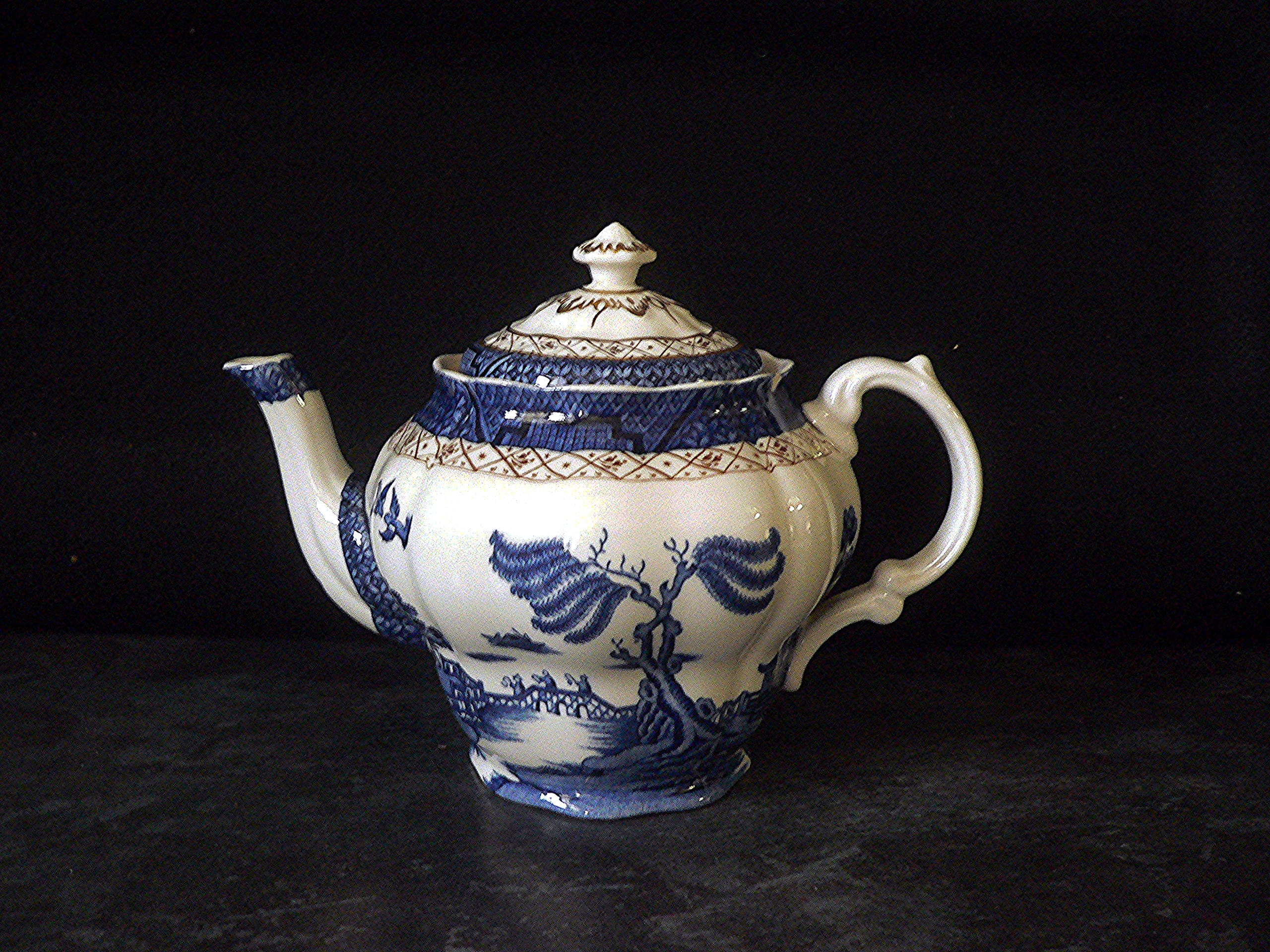 Vintage Booths Old Willow Teapot