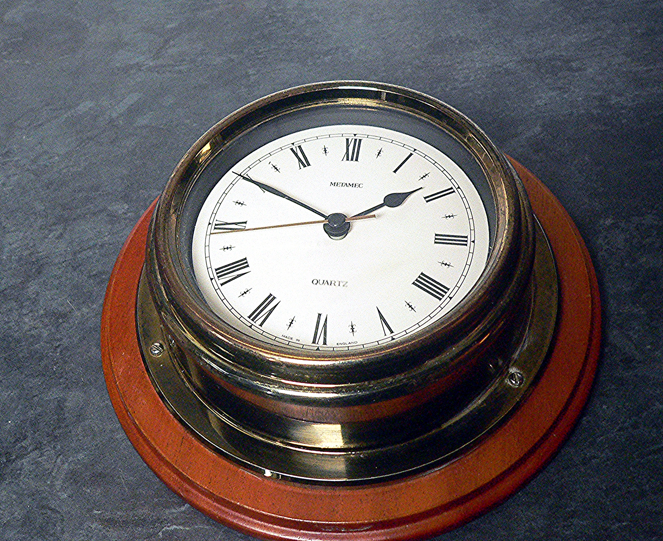 Working porthole, maritime wall clock