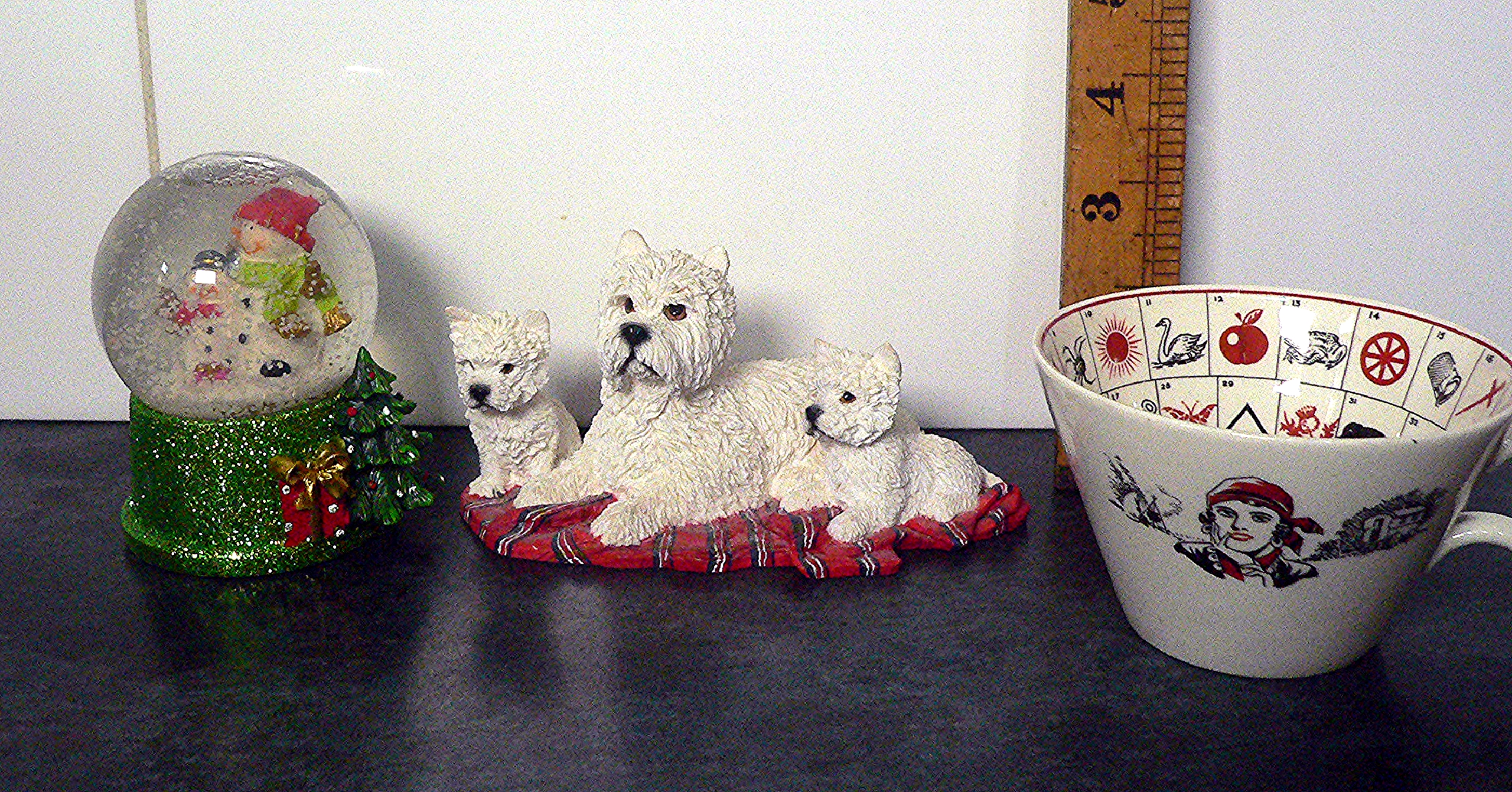 Trio - German snow globe, Scotty dogs by Leonardo and an unusual vintage "52 weeks of the year" cup
