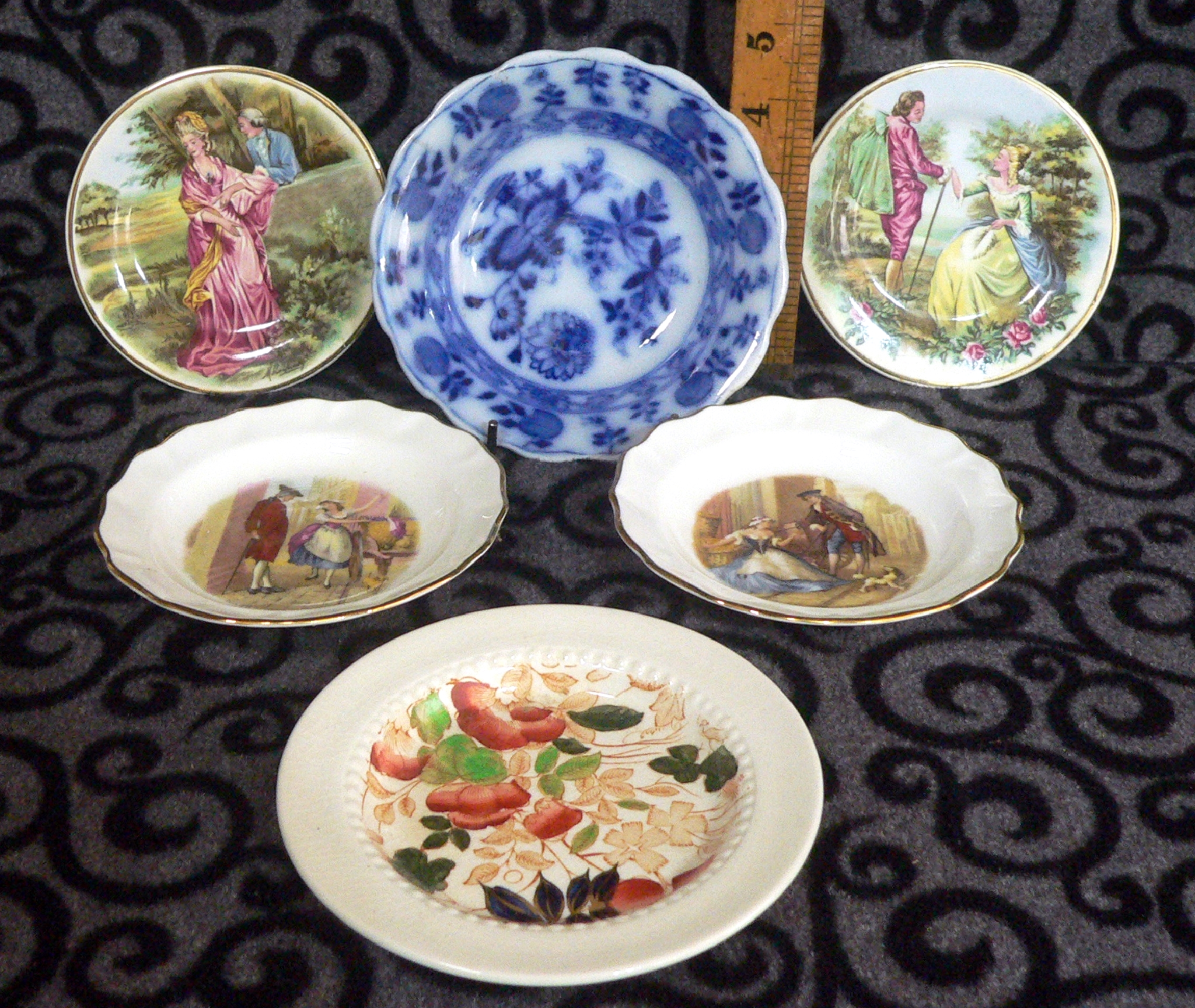 6 x trinket dishes including flow blue Meissen, Duchess bone china and Royal Cauldon