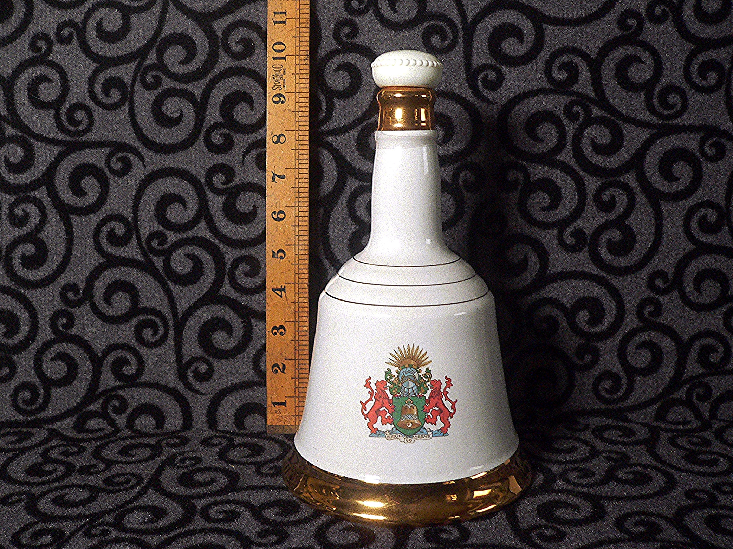 Wade, 1986 Bell's Whisky porcelain decanter.