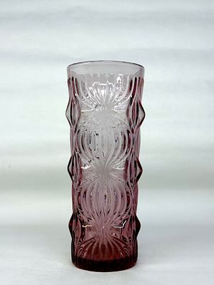 Ваза "Кора" . Розовое стекло 
завод &laquo;Неман&raquo;, Беларусь
1970-80-е
24,5х10 
без дефектов