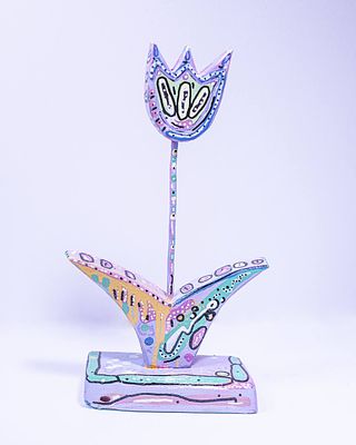 Кирилл Михаленко (1998 г.р) - "Macro 6". 2021 г. Дерево, дуб, акрил 
35 х 19 см 
Кирилл Михаленко 