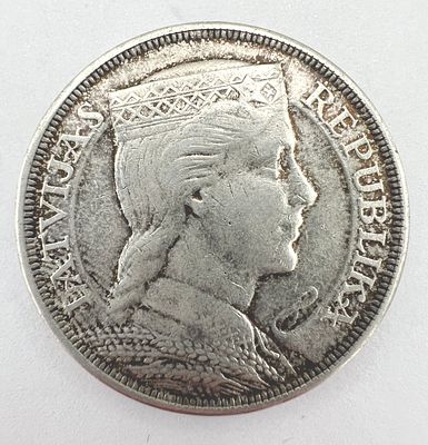 Рихардс Зариньш (1869 - 1939) - Монета. Латвия. 5 латов. 1931 г. Серебро 0.835 пробы. Диаметр 37 