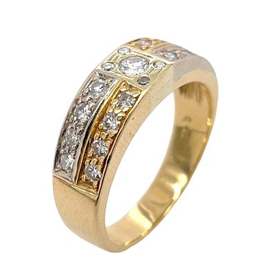 Ring 6,10g 750/- Gelbgold und Wei&szlig;gold mit 21 Diamanten zus. ca. 0,49 ct.