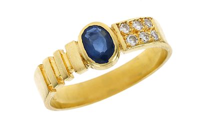Ring 3,84g 750/- Gelbgold mit 6 Diamanten zus. ca. 0,12 ct. und Saphir, Ringgr&ouml;&szlig;e ca. 54. Ring 3 