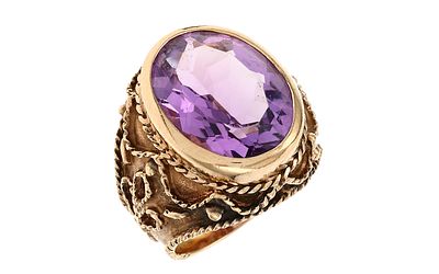 Ring 9,05g 585/- Gelbgold mit Amethyst, Ringgr&ouml;&szlig;e ca. 51. Ring 9,05g 585/- Gelbgold mit Amethyst 