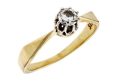 Ring 2,02g 585/- Gelbgold und Wei&szlig;gold mit Diamant ca. 0,15 ct., Ringgr&ouml;&szlig;e ca. 51. Ring 2,02g 