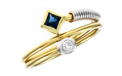 Ring 4,28g 750/- Gelbgold und Wei&szlig;gold mit Diamant ca. 0,05 ct. und Saphir, Ringgr&ouml;&szlig;e ca. 56. Rin 