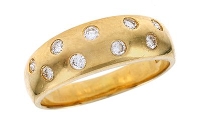 Ring 5,56g 585/- Gelbgold mit 9 Diamanten zus. ca. 0,18 ct., Ringgr&ouml;&szlig;e ca. 57. Ring 5,56g 585/- 