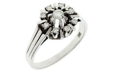 Ring 5,39g 590/- Wei&szlig;gold mit 9 Diamanten zus. ca. 0,31 ct. F/vs-si, Ringgr&ouml;&szlig;e ca. 60. Ring 5 