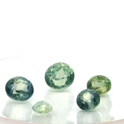 Topas Konvolut 5 Stk. zu 1,79 ct.