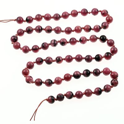 Rhodonit Strang zu 286,78 ct., Länge 64 cm