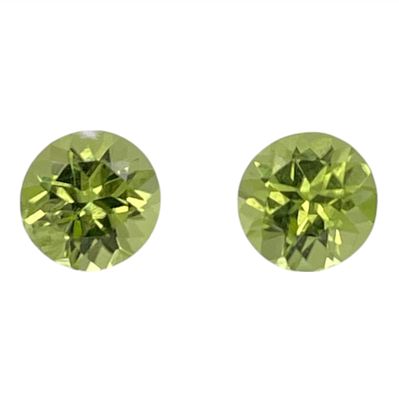 Peridot Paar zu 1,15 ct., Länge 5,14 mm, Breite 5,14 mm, Höhe 3,20 mm