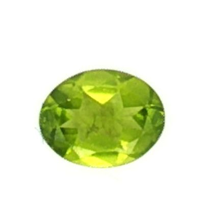 Peridot 1,65 ct. 9,12 x 7,14 x 3,66 mm