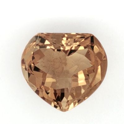 Skapolith 18,36 ct. 18,70 x 17,08 x 10,74 mm