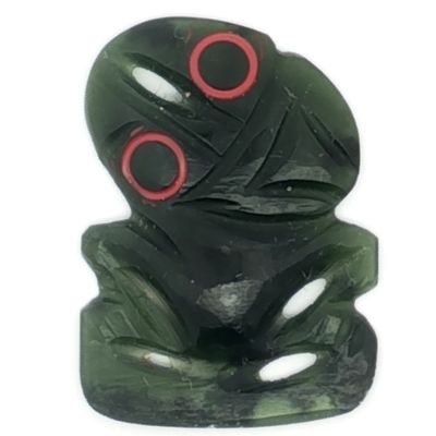 Tiki Jade 10,48 ct. 18,81 x 25,91 x 3,80 mm