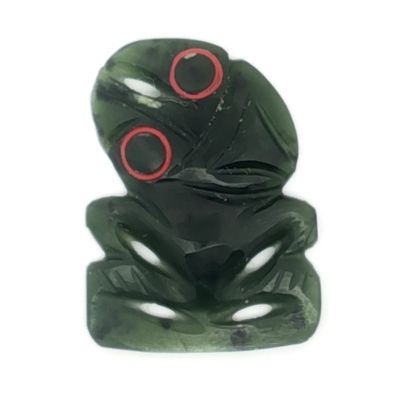 Tiki Jade 12,73 ct. 20,21 x 26,26 x 3,99 mm