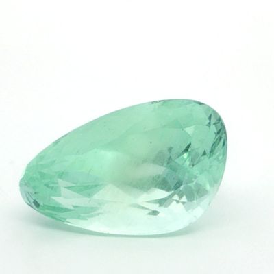 Beryll 9,98 ct., L&auml;nge 18,02 mm, Breite 11,11 mm, H&ouml;he 9,66 mm