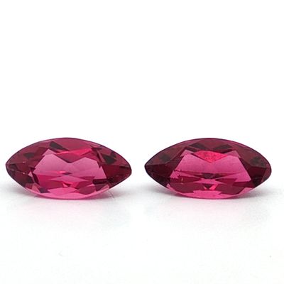 Rhodolith Paar zu 2,84 ct., L&auml;nge 10,06 mm, Breite 5,04 mm, H&ouml;he 3,72 mm