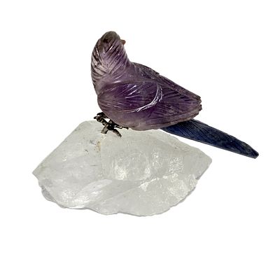 Farbstein Objekt Vogel 103,09 g H&ouml;he ca. 5,50 cm Ma&szlig;e Sockel ca. 7,00x350x3,00 cm Ma&szlig;e Vogel 