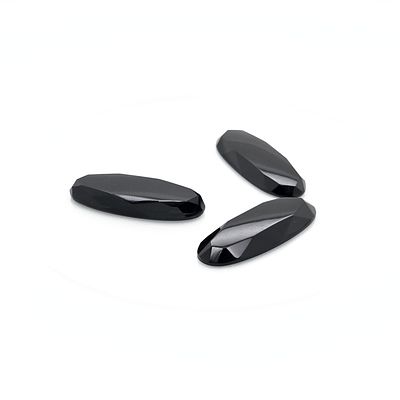 Onyx 3 Stk. zu 11,85 ct., L&auml;nge 21,10 mm, Breite 8,12 mm, H&ouml;he 2,70 mm