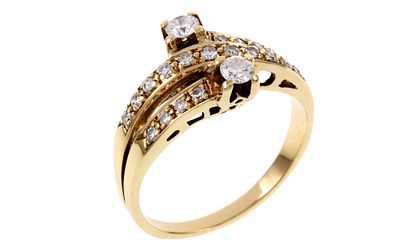 Ring 4,39g 585/- Gelbgold mit 21 Diamanten zus. ca. 0,56 ct., Ringgr&ouml;&szlig;e ca. 58. Ring 4,39g 585/- 