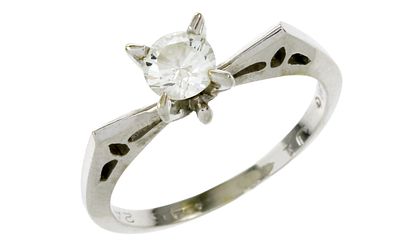 Ring 2,49g 585/- Wei&szlig;gold mit Diamant ca. 0,45 ct., Ringgr&ouml;&szlig;e ca. 52,5. Ring 2,49g 585/- 